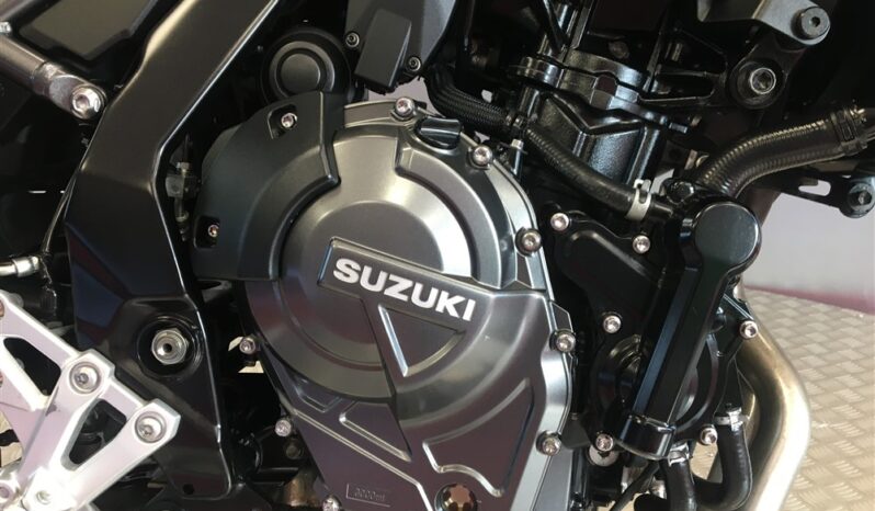 2023 Suzuki GSX8S full