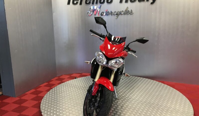 2016 Triumph Street Triple 675 full