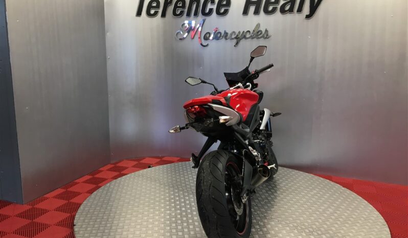 2016 Triumph Street Triple 675 full