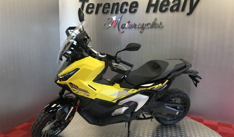 2025 Honda XADV 750 full
