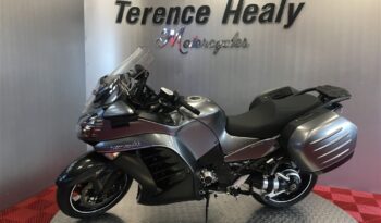 2016 Kawasaki GTR 1400 full