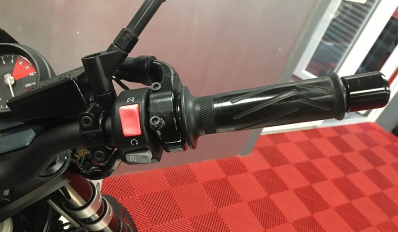 2016 Yamaha XJR 1300 full