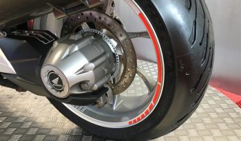 2016 Honda VFR 1200F full