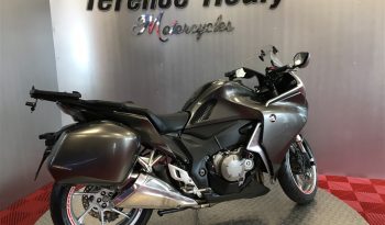 2016 Honda VFR 1200F full