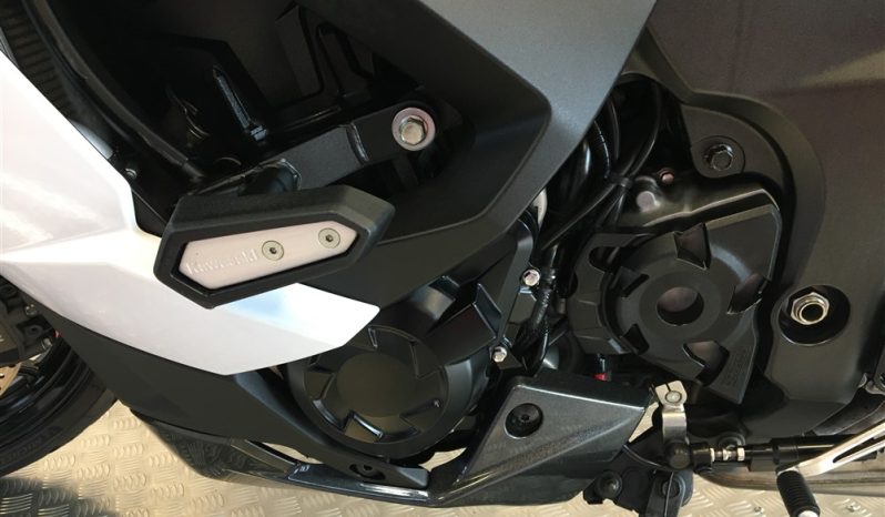 2021 Kawasaki Ninja Z1000SX full