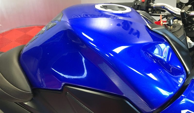 2015 Suzuki GSR 750 full