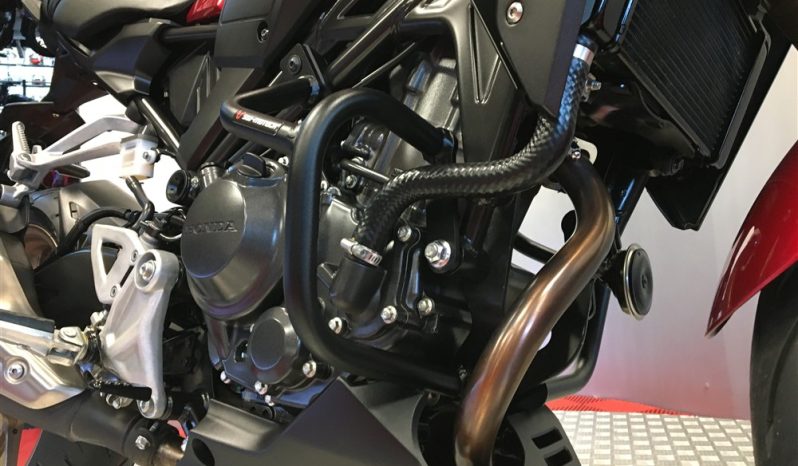 2025 Honda CB300R full