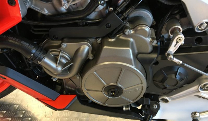 2021 Aprilia Tuono 660 full