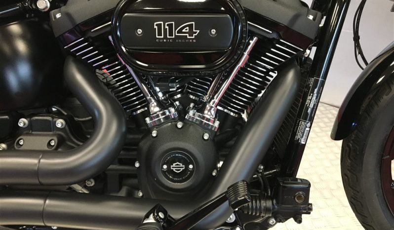 2022 Harley Davaison Street Bob full