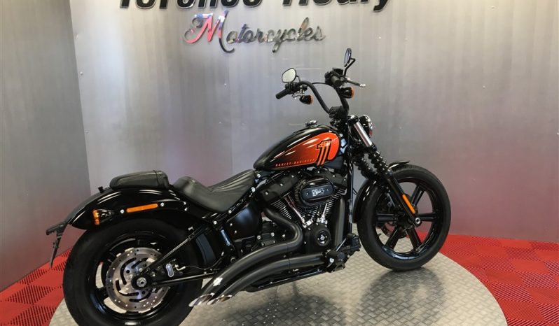 2022 Harley Davaison Street Bob full