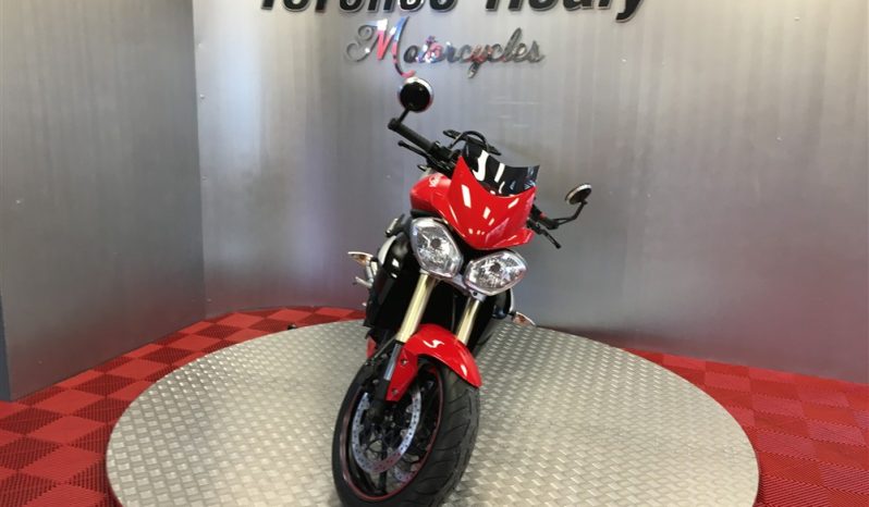 2016 Triumph Street Triple 675 full