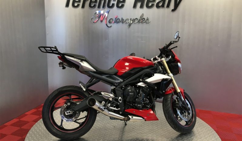 2016 Triumph Street Triple 675 full