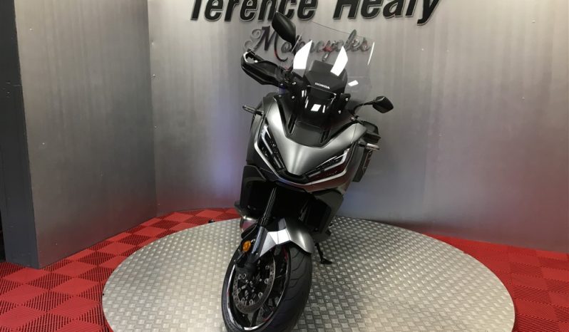 2023 Honda NT1100 full
