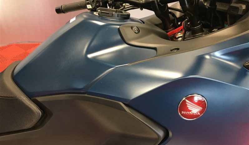 2025 Honda NT1100 full