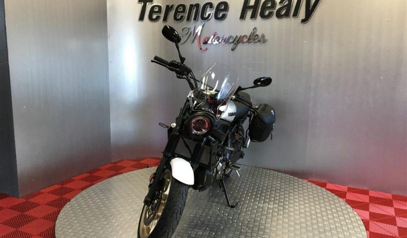 2024 Yamaha XSR 700 full