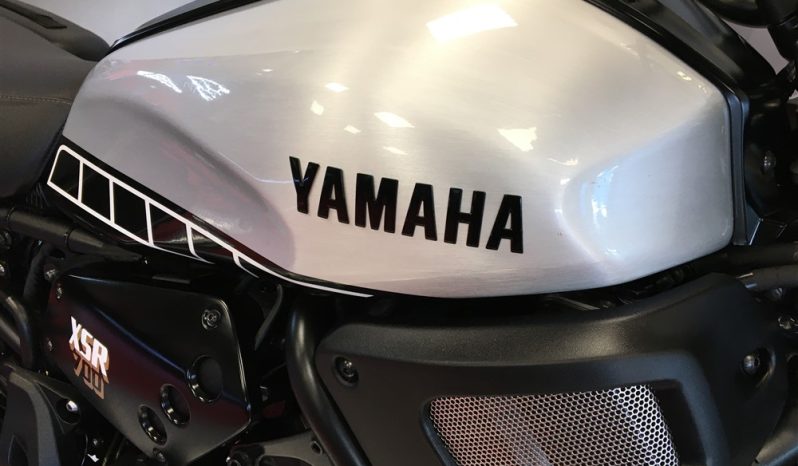 2024 Yamaha XSR 700 full