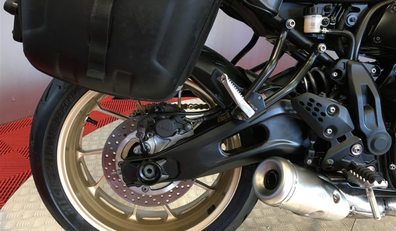 2024 Yamaha XSR 700 full