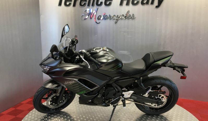 2026 Kawasaki NINJA 650 full