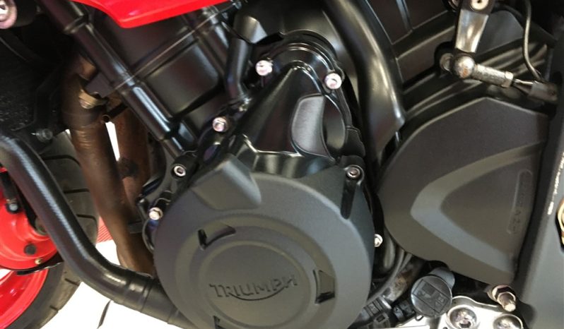 2015 Triumph Street Triple R 675 full