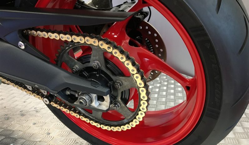 2015 Triumph Street Triple R 675 full