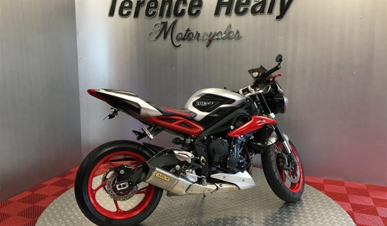 2015 Triumph Street Triple R 675 full