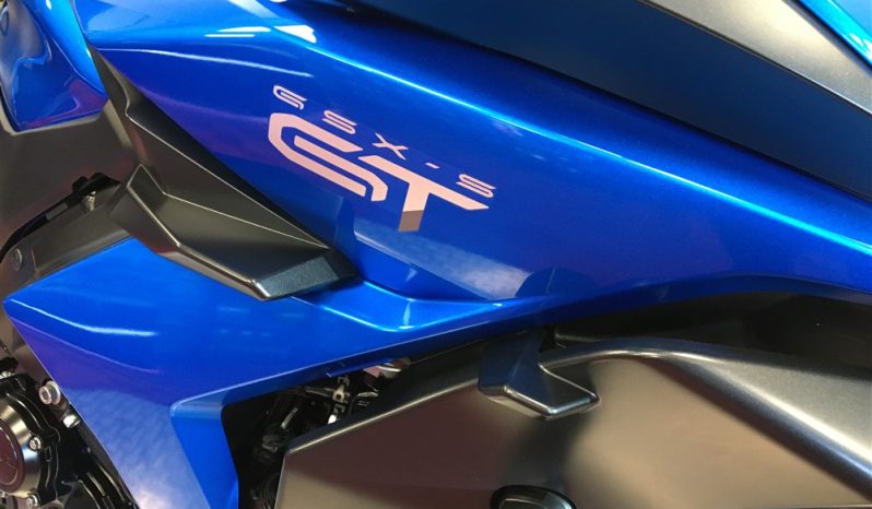 2023 Suzuki GSXS1000 GT full