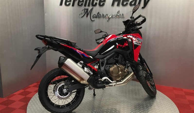 2025 Honda Africa Twin 1100 full