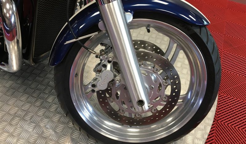 2010 Triumph Thunderbird 1600 full