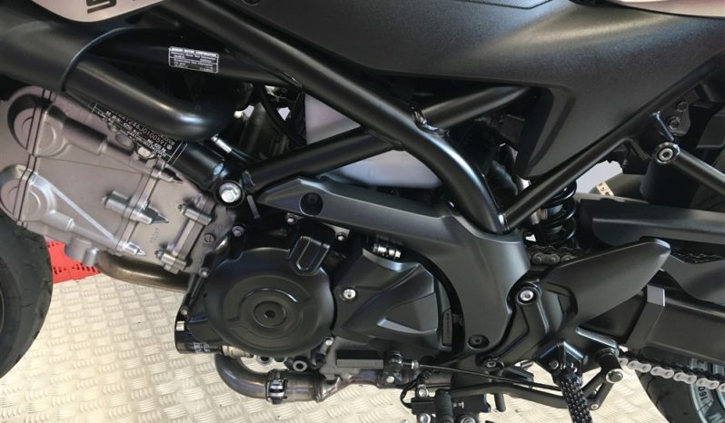 2020 Suzuki SV650X full