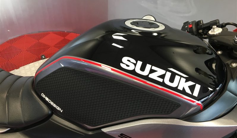 2020 Suzuki SV650X full