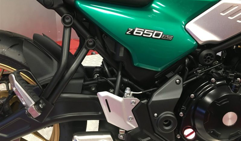 2022 Kawasaki Z650RS full