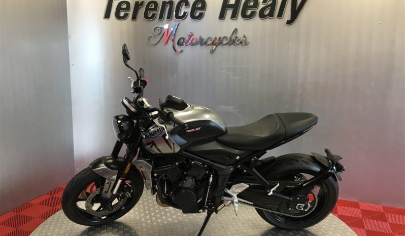 2022 Triumph Trident 660 full