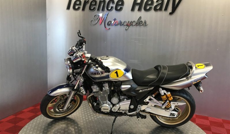 2010 Yamaha XJR 1300 full