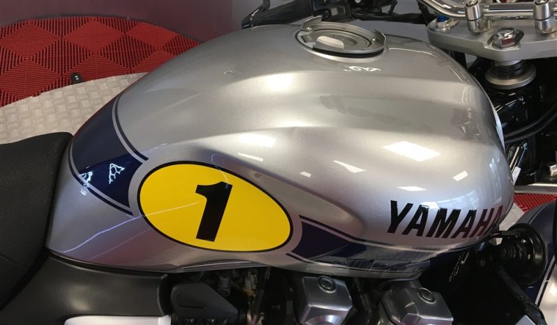 2010 Yamaha XJR 1300 full