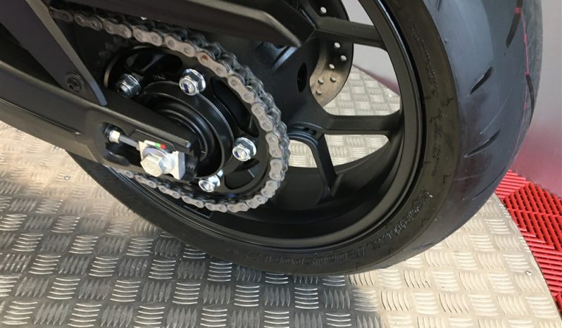 2025 Honda CBR650R E-Clutch full