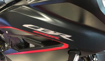 2025 Honda CBR650R E-Clutch full