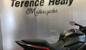 2025 Honda CBR650R E-Clutch full