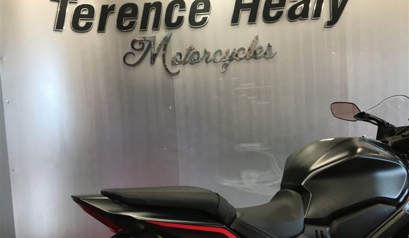 2025 Honda CBR650R E-Clutch full