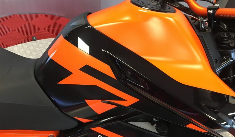 2023 KTM 890 DUKE full