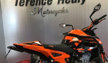2023 KTM 890 DUKE full