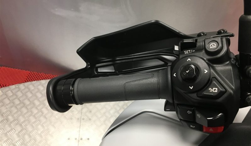 2026 Yamaha Tracer 9GT AMT full