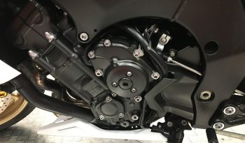 2011 Yamaha FZ8 full