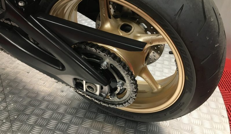 2011 Yamaha FZ8 full