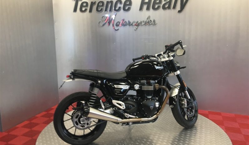 2022 Triumph Speed Twin full
