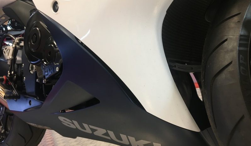 2011 Suzuki GSXR 750 full